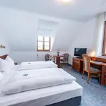 Szálloda Prisma Rhonblick Ostheim